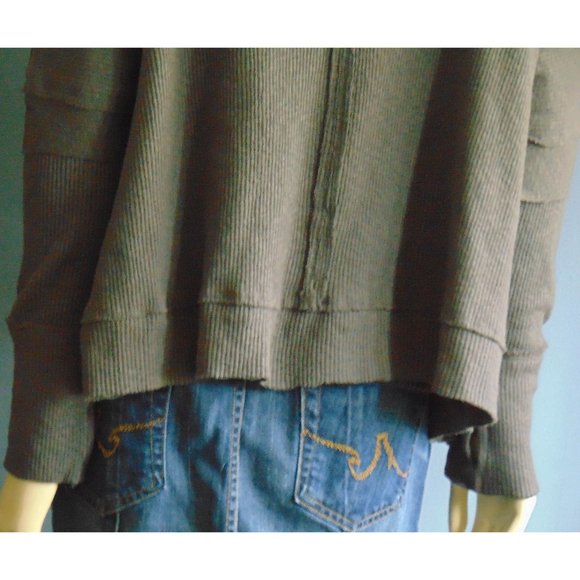 Free People NWT Charcoal Gray Ribbed Hi Lo Raw Hem Turtleneck Top Sm - Picture 7 of 10